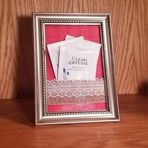 Desktop Item Display- great for antibac wipes!